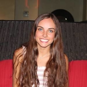 Meet your Posher, Madeline